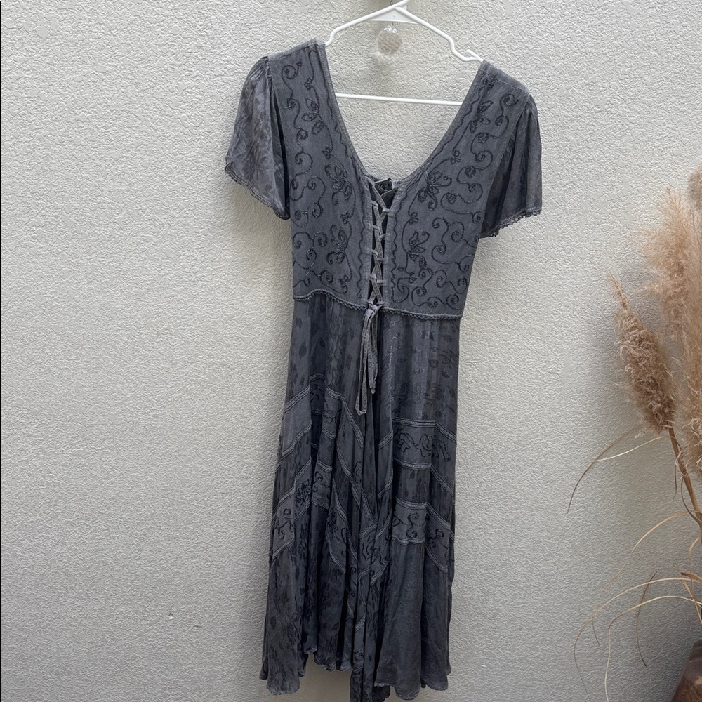 Sakkas | gray marigold embroidered pixie dress - Picture 3 of 12